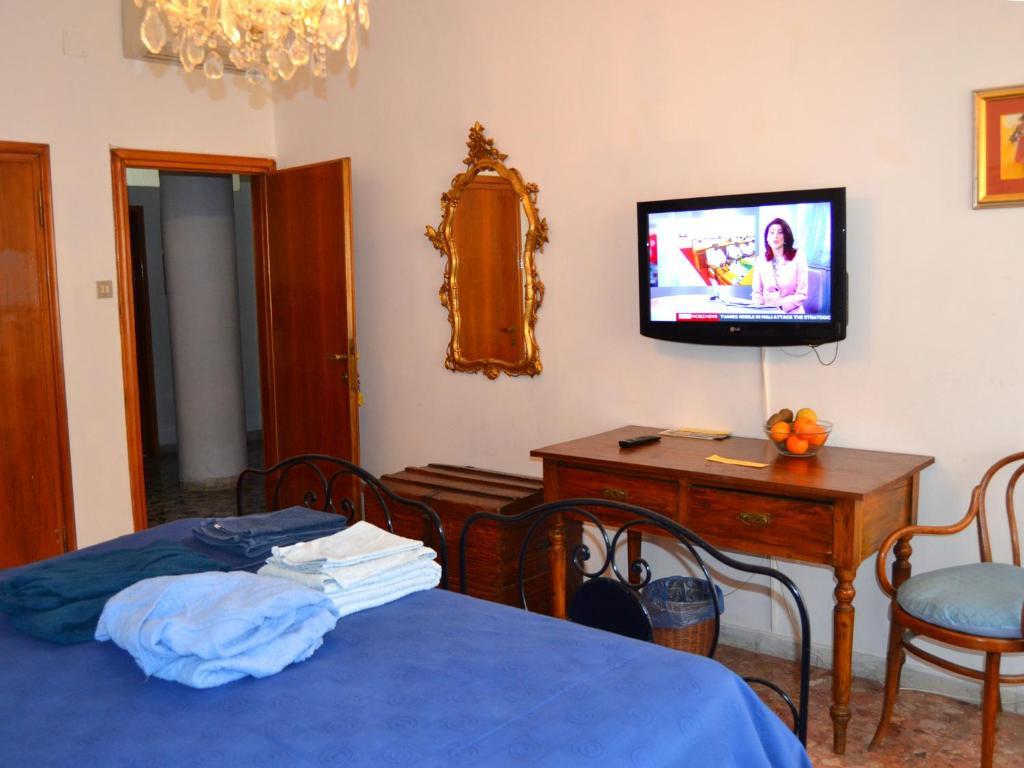 A B C Bologna In B&B Стая снимка