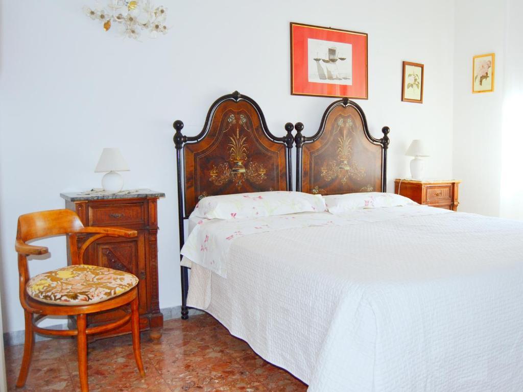 A B C Bologna In B&B Стая снимка